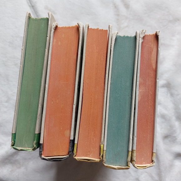 Vintage childrens books Bambi Black Beauty Shakespeare Robinson Crusoe Huck Finn - Picture 3 of 14